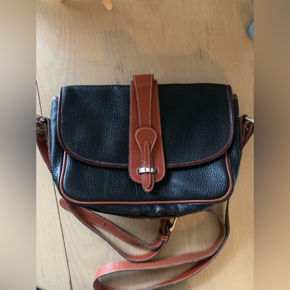 Dooney & Bourke Vintage Black and Brown Leather Bag